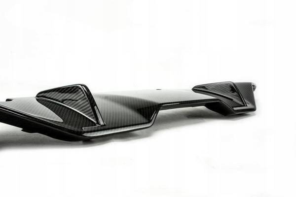 Dyfuzor BMW Serii 5 G30 G31 M Performance carbon